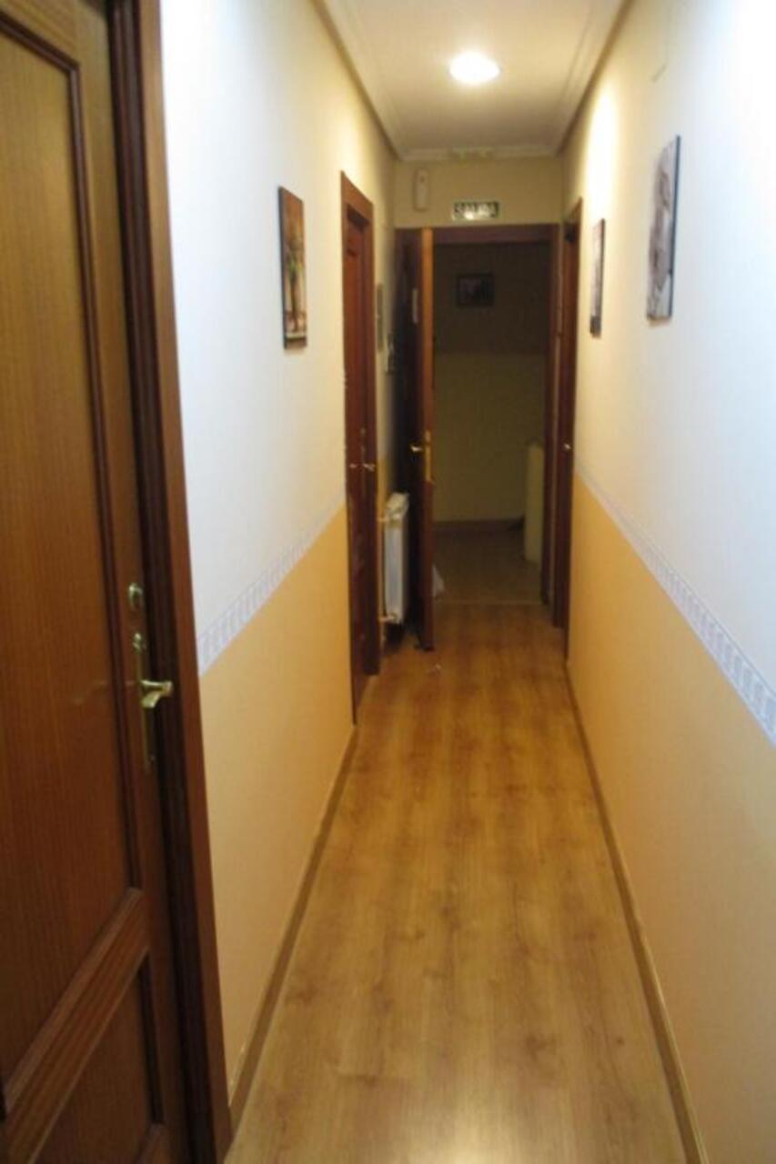 Hostal Becares Palencia Esterno foto